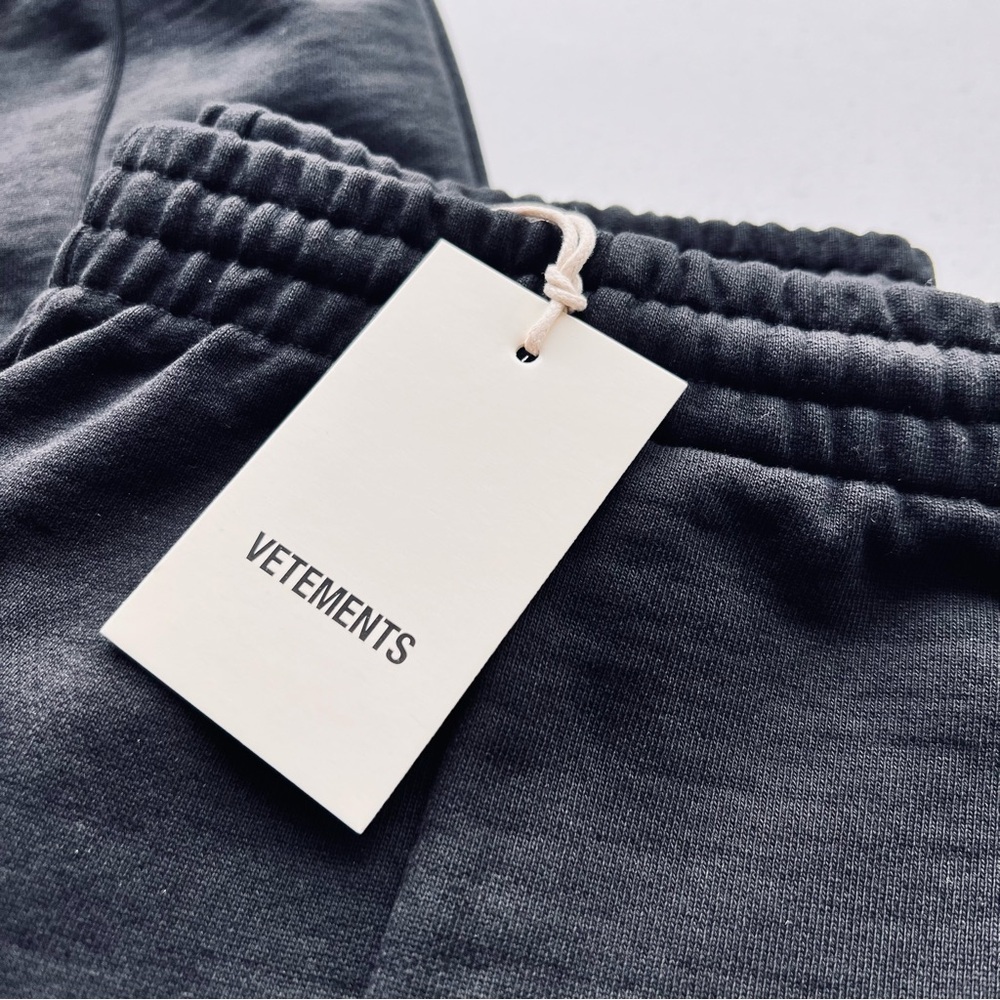 Sold Vetements Luxury Smart Track Trousers Sweatpants Medium NWT - Picture 9 of 16
